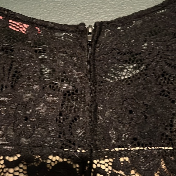 Maternity Dress - Picture 8 of 9